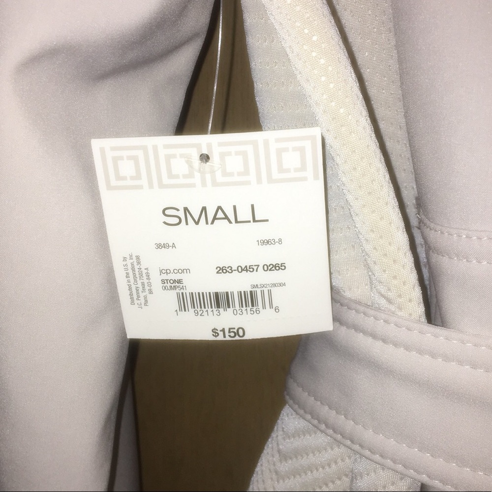 Jacket - Picture 4 of 6